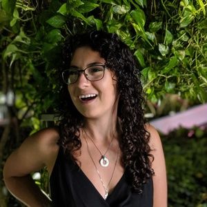 Meet your Posher, Stella